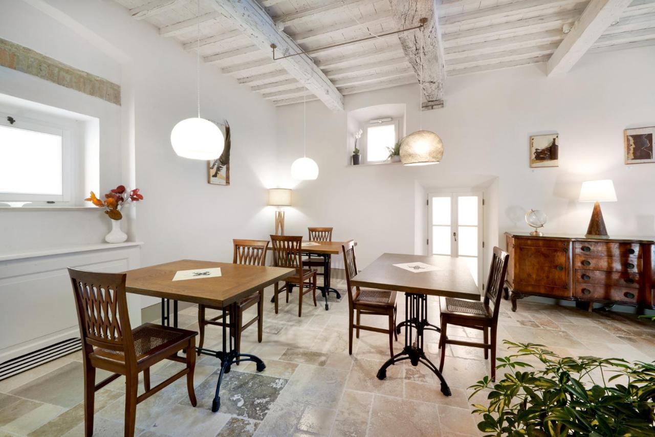 萨尔泰阿诺Palazzo Pio III - Residenza D'Epoca住宿加早餐旅馆 外观 照片