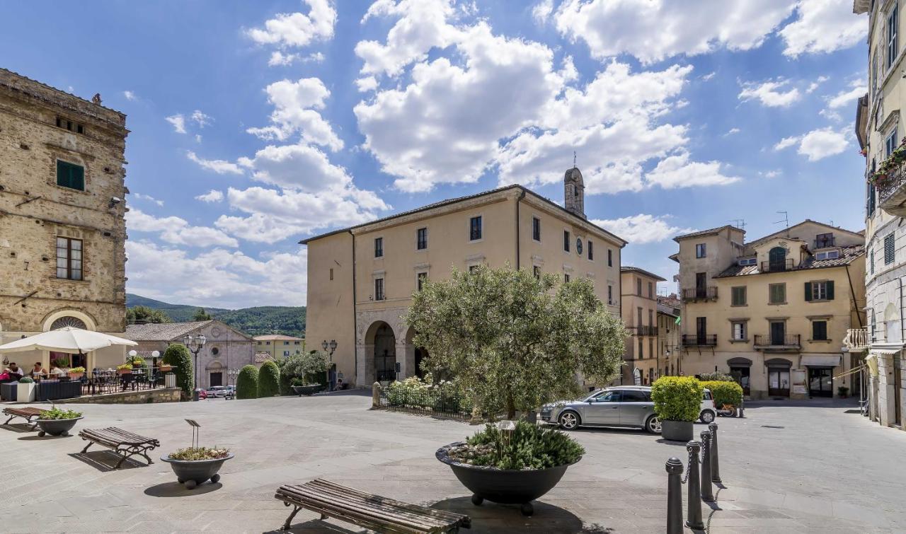 萨尔泰阿诺Palazzo Pio III - Residenza D'Epoca住宿加早餐旅馆 外观 照片
